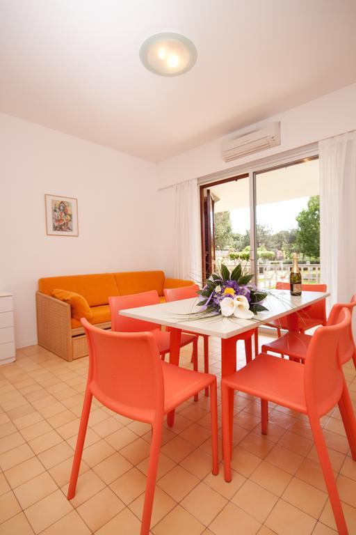 Residence Selenis Caorle Værelse billede
