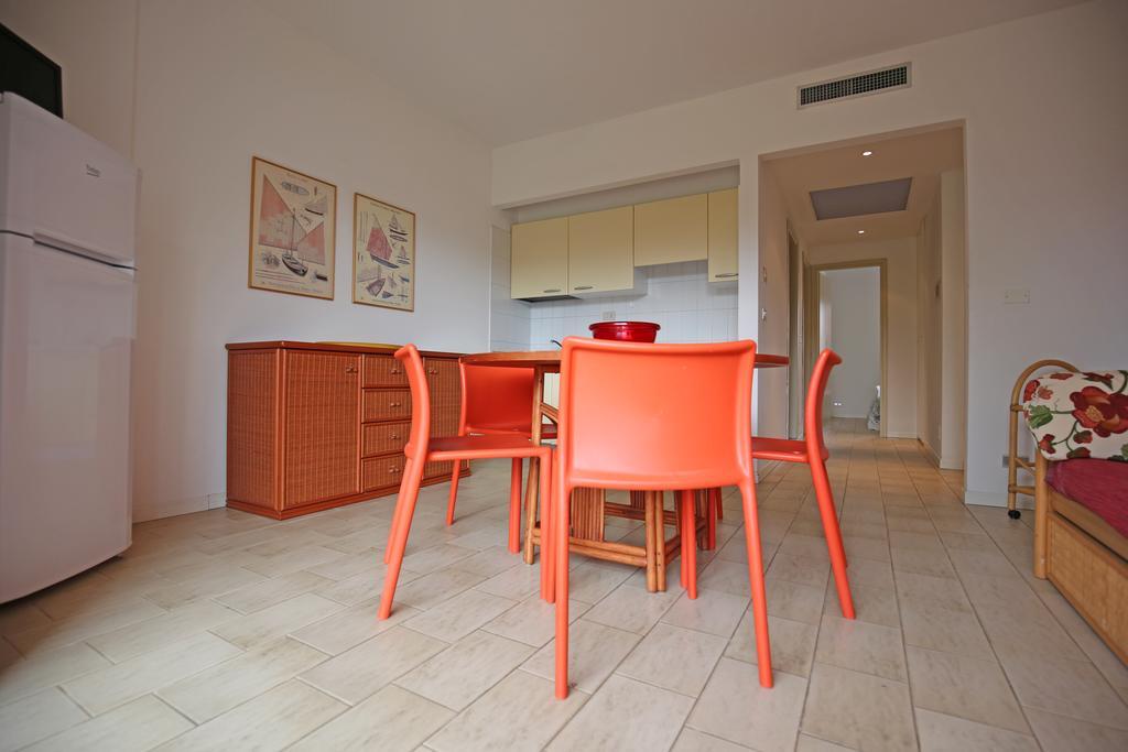 Residence Selenis Caorle Eksteriør billede